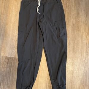 Women’s Vuori Charcoal Gray Joggers Size Medium